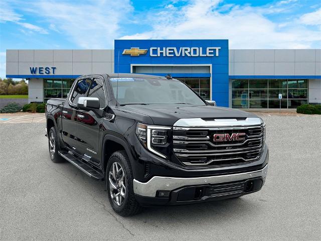 2022 GMC Sierra 1500 Vehicle Photo in ALCOA, TN 37701-3235