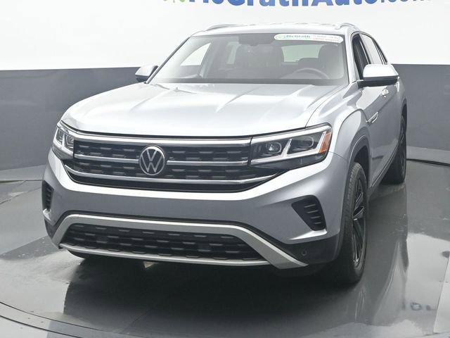 2022 Volkswagen Atlas Cross Sport Vehicle Photo in Marion, IA 52302