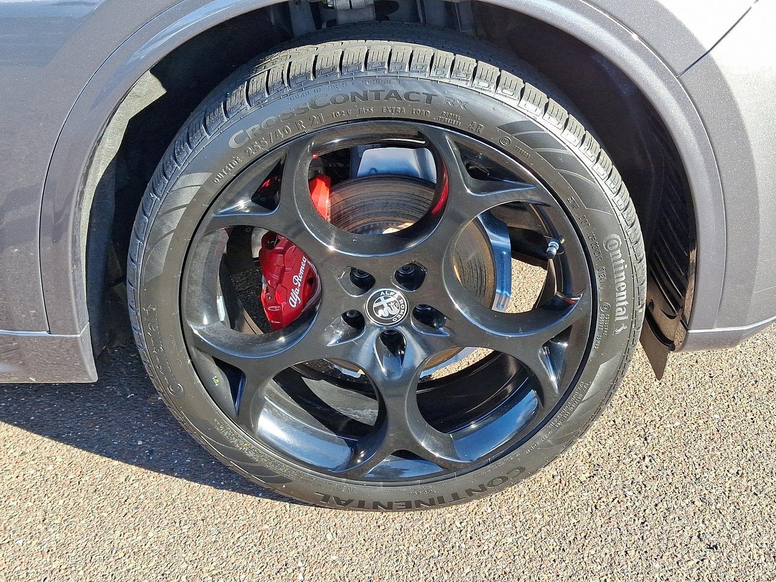 2022 Alfa Romeo Stelvio Vehicle Photo in Willow Grove, PA 19090