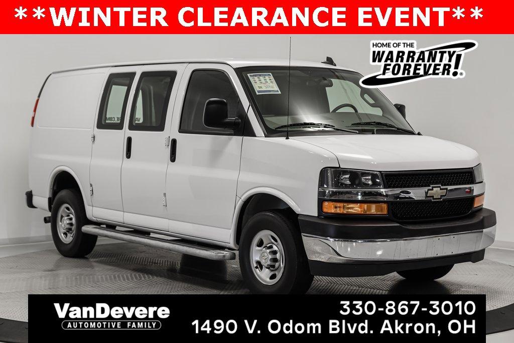 2022 Chevrolet Express Cargo 2500 Vehicle Photo in AKRON, OH 44320-4088