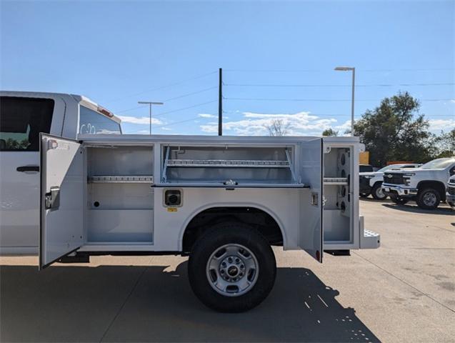 2024 Chevrolet Silverado 2500 HD Vehicle Photo in ENGLEWOOD, CO 80113-6708