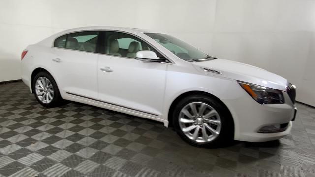 2016 Buick LaCrosse Vehicle Photo in ALLIANCE, OH 44601-4622