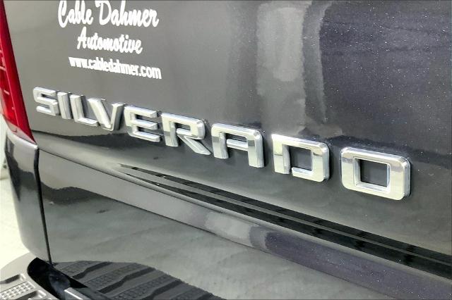 2022 Chevrolet Silverado 1500 Vehicle Photo in Lees Summit, MO 64086