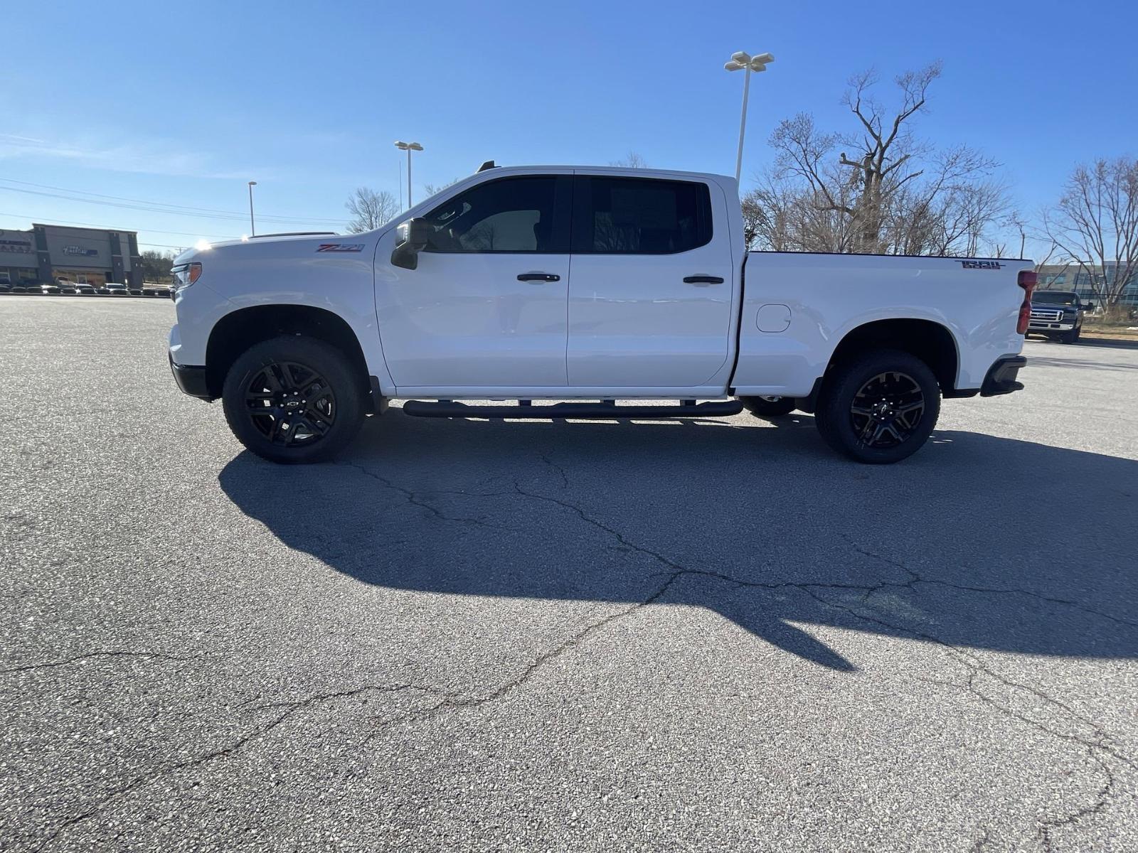 2025 Chevrolet Silverado 1500 Vehicle Photo in BENTONVILLE, AR 72712-4322