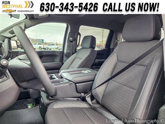 2025 Chevrolet Silverado 1500 Vehicle Photo in AURORA, IL 60503-9326