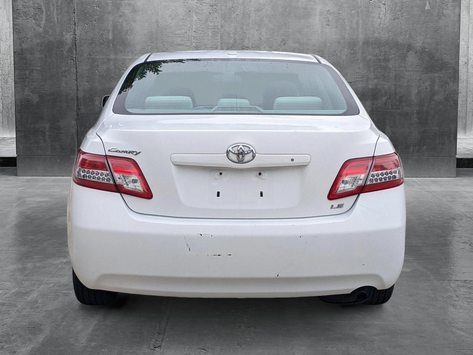 2011 Toyota Camry Vehicle Photo in Pembroke Pines , FL 33084