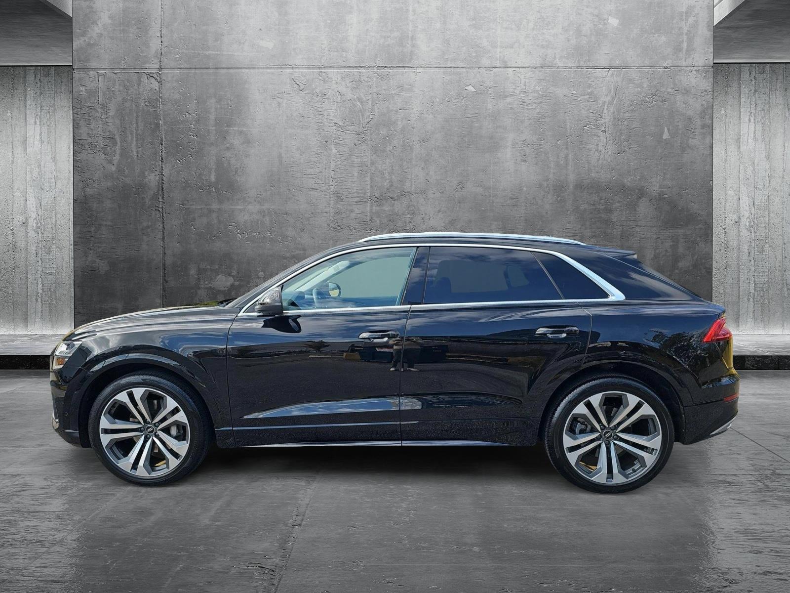 2022 Audi Q8 Vehicle Photo in TIMONIUM, MD 21093-2300