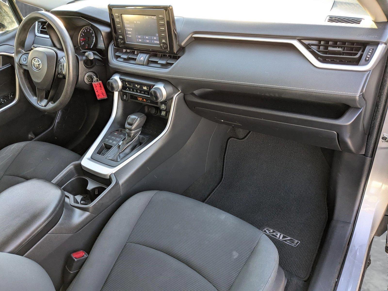 2019 Toyota RAV4 Vehicle Photo in Spokane Valley, WA 99212