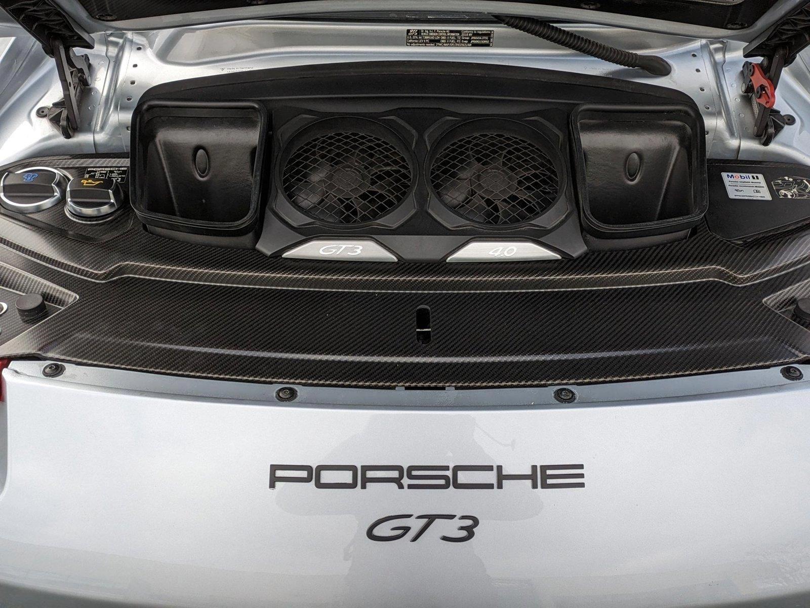 2018 Porsche 911 Vehicle Photo in Bethesda, MD 20852