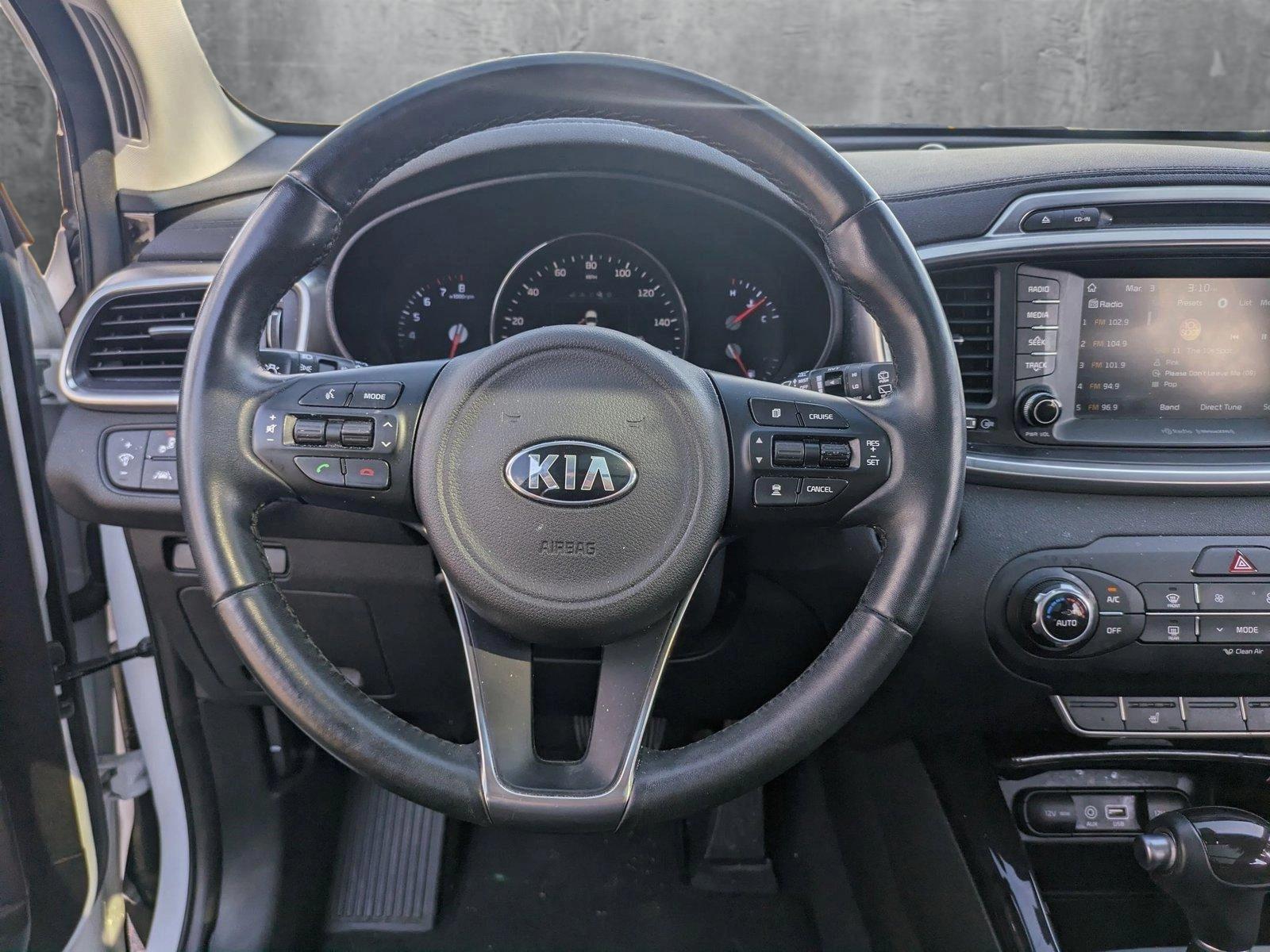 2017 Kia Sorento Vehicle Photo in Sarasota, FL 34231