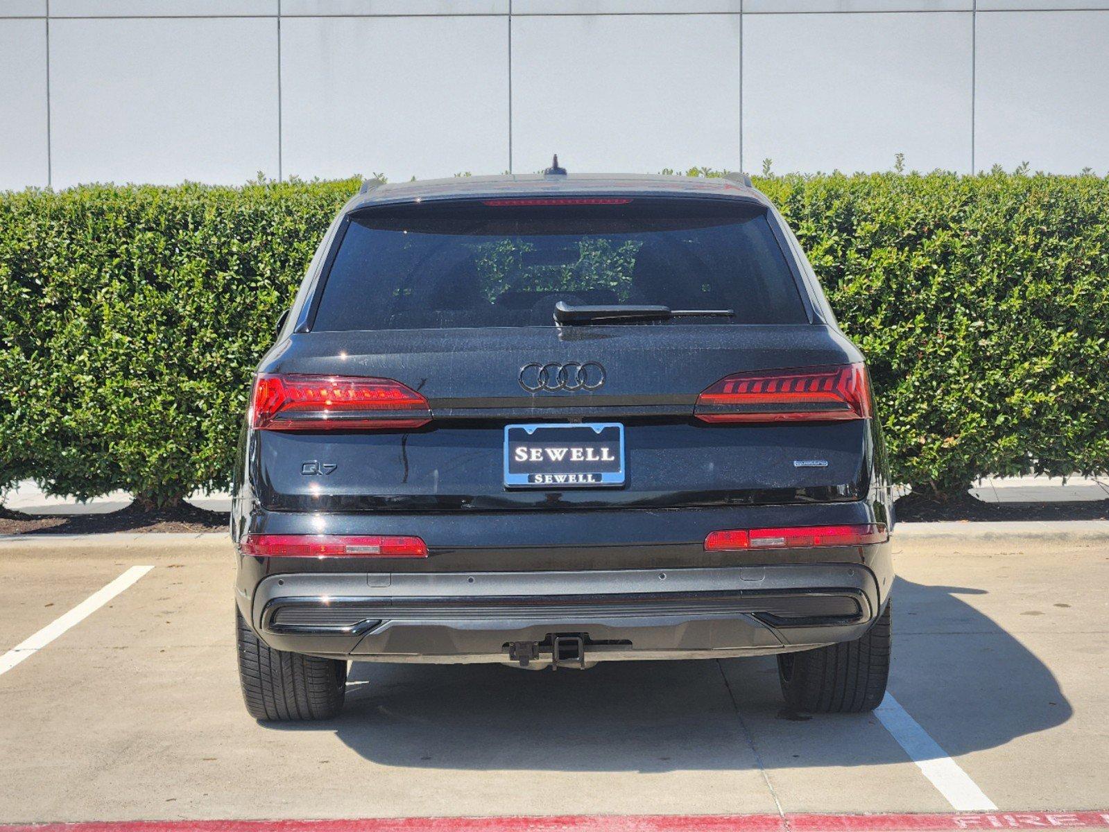 2022 Audi Q7 Vehicle Photo in MCKINNEY, TX 75070