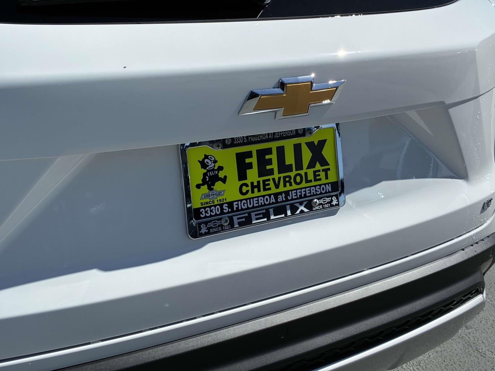 2025 Chevrolet Trax Vehicle Photo in LOS ANGELES, CA 90007-3794