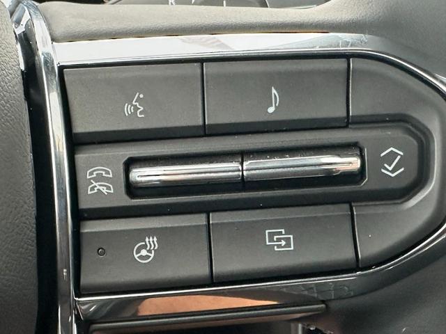 2025 GMC Acadia Vehicle Photo in COLUMBIA, MO 65203-3903