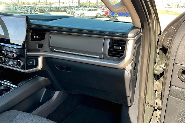 2022 Ford Expedition Vehicle Photo in Tulsa, OK 74145