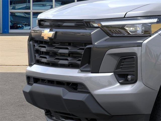 2024 Chevrolet Colorado Vehicle Photo in ENGLEWOOD, CO 80113-6708