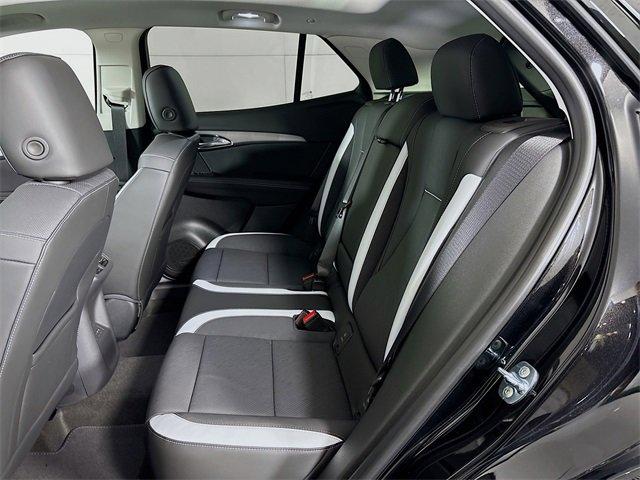 2025 Buick Envision Vehicle Photo in PUYALLUP, WA 98371-4149