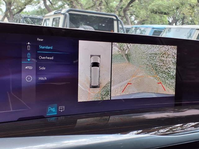 2025 Cadillac Escalade Vehicle Photo in San Antonio, TX 78230-1001