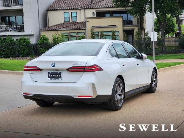 2025 BMW i5 Vehicle Photo in PLANO, TX 75024