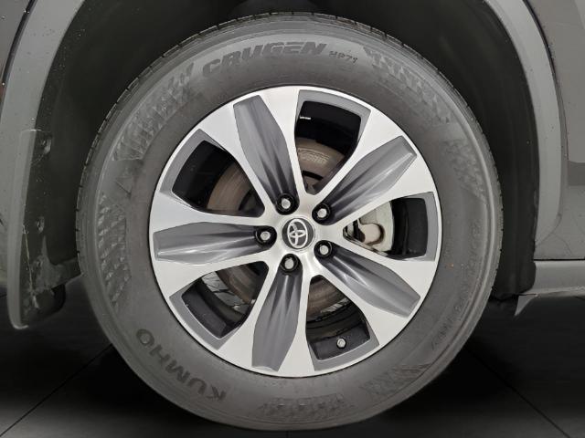 2022 Toyota Highlander Vehicle Photo in Oshkosh, WI 54904