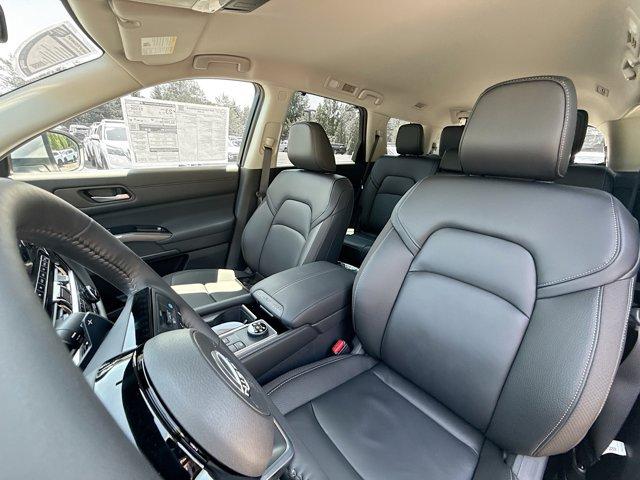 2025 Nissan Pathfinder Vehicle Photo in Flemington, NJ 08822
