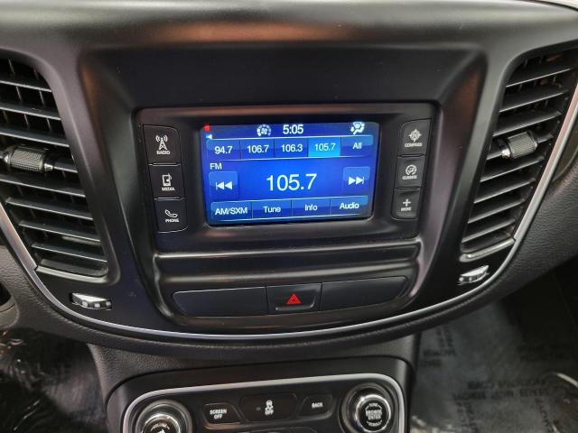 2015 Chrysler 200 Vehicle Photo in NEENAH, WI 54956-2243