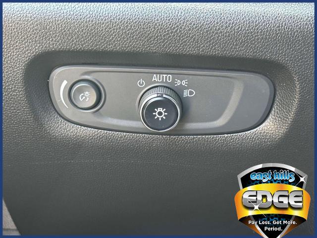 2022 Chevrolet Traverse Vehicle Photo in Roslyn, NY 11576