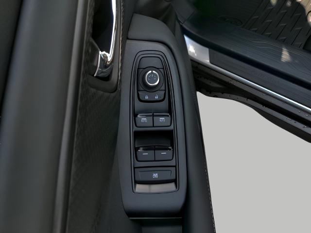 2025 Subaru Outback Vehicle Photo in Green Bay, WI 54304