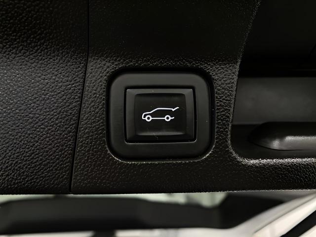 2023 GMC Acadia Vehicle Photo in MANITOWOC, WI 54220-5838