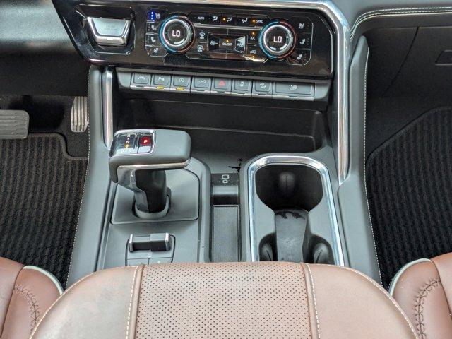 2024 GMC Sierra 1500 Vehicle Photo in BRUNSWICK, GA 31525-1881