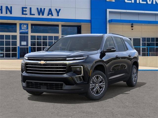 2025 Chevrolet Traverse Vehicle Photo in ENGLEWOOD, CO 80113-6708