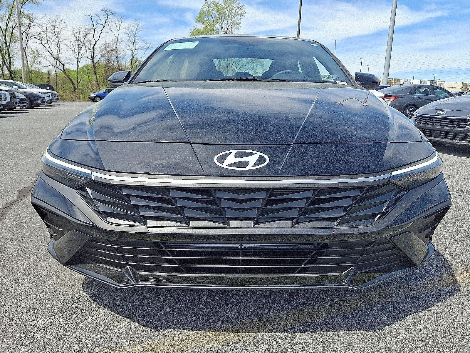 2025 Hyundai ELANTRA Vehicle Photo in Harrisburg, PA 17111