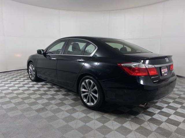 2013 Honda Accord Sdn Vehicle Photo in MEDINA, OH 44256-9001