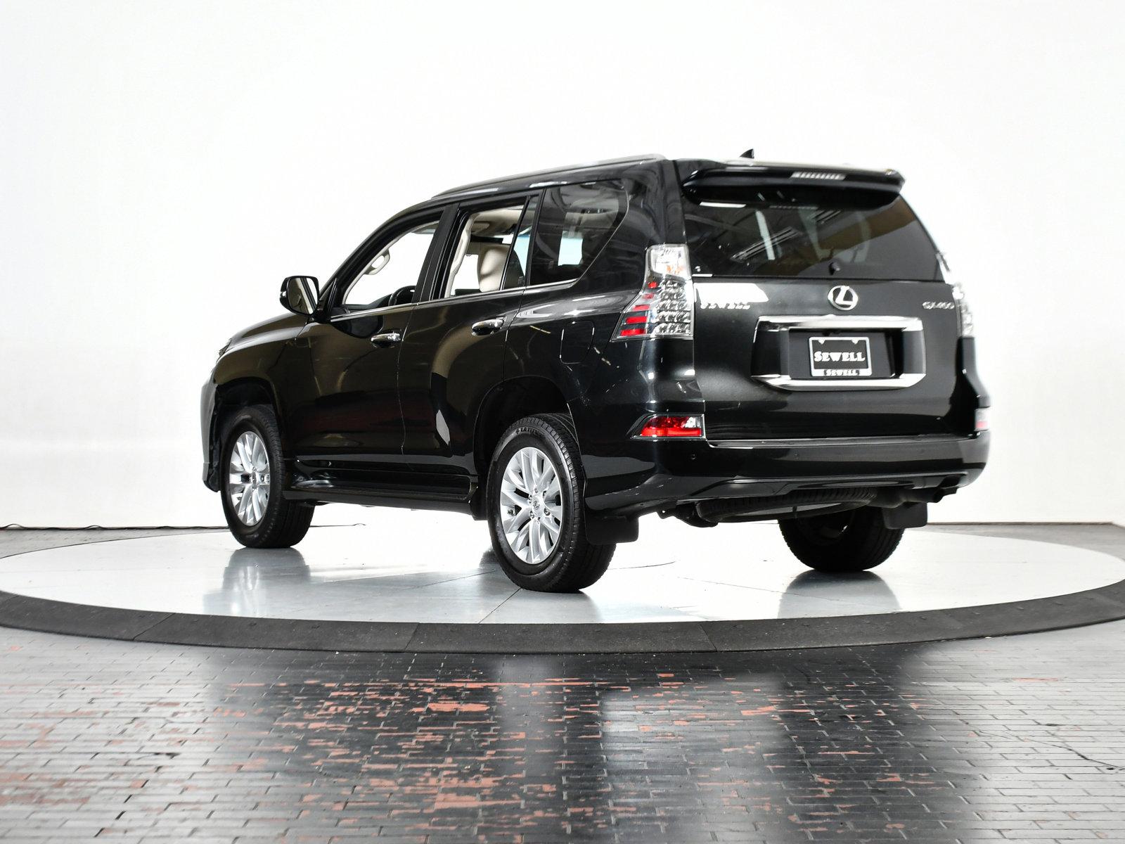 2023 Lexus GX 460 Vehicle Photo in DALLAS, TX 75235