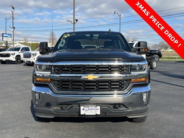 Used 2017 Chevrolet Silverado 1500 LT with VIN 3GCUKREC1HG285589 for sale in Princeton, IL