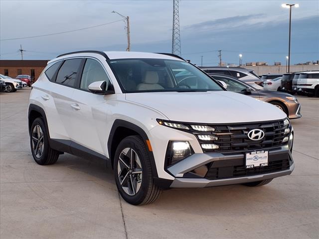 2025 Hyundai TUCSON Vehicle Photo in Peoria, IL 61615