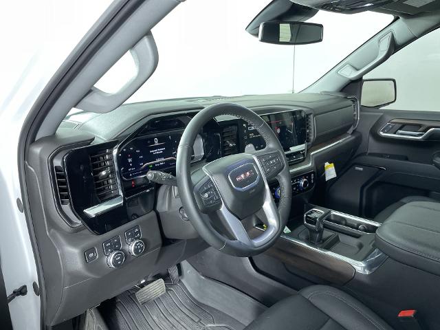 2024 GMC Sierra 1500 Vehicle Photo in GILBERT, AZ 85297-0402