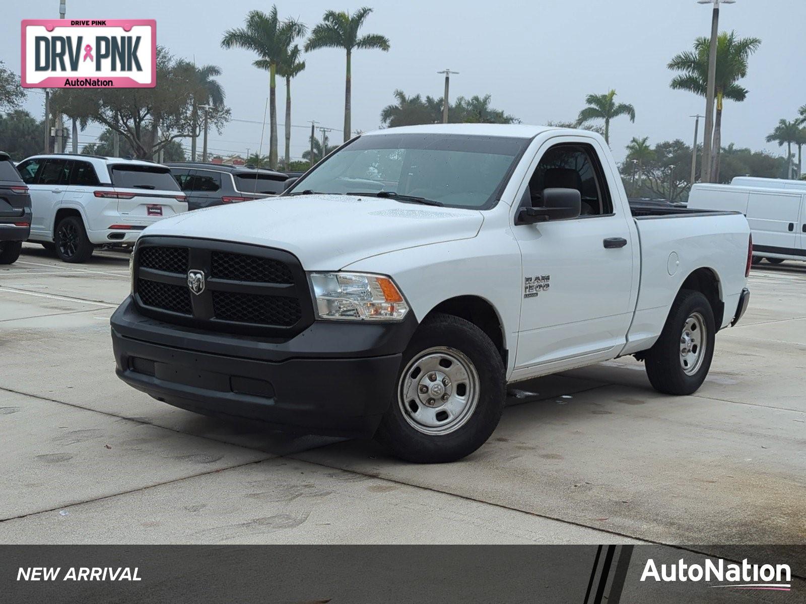 2020 Ram 1500 Classic Vehicle Photo in Pembroke Pines, FL 33027