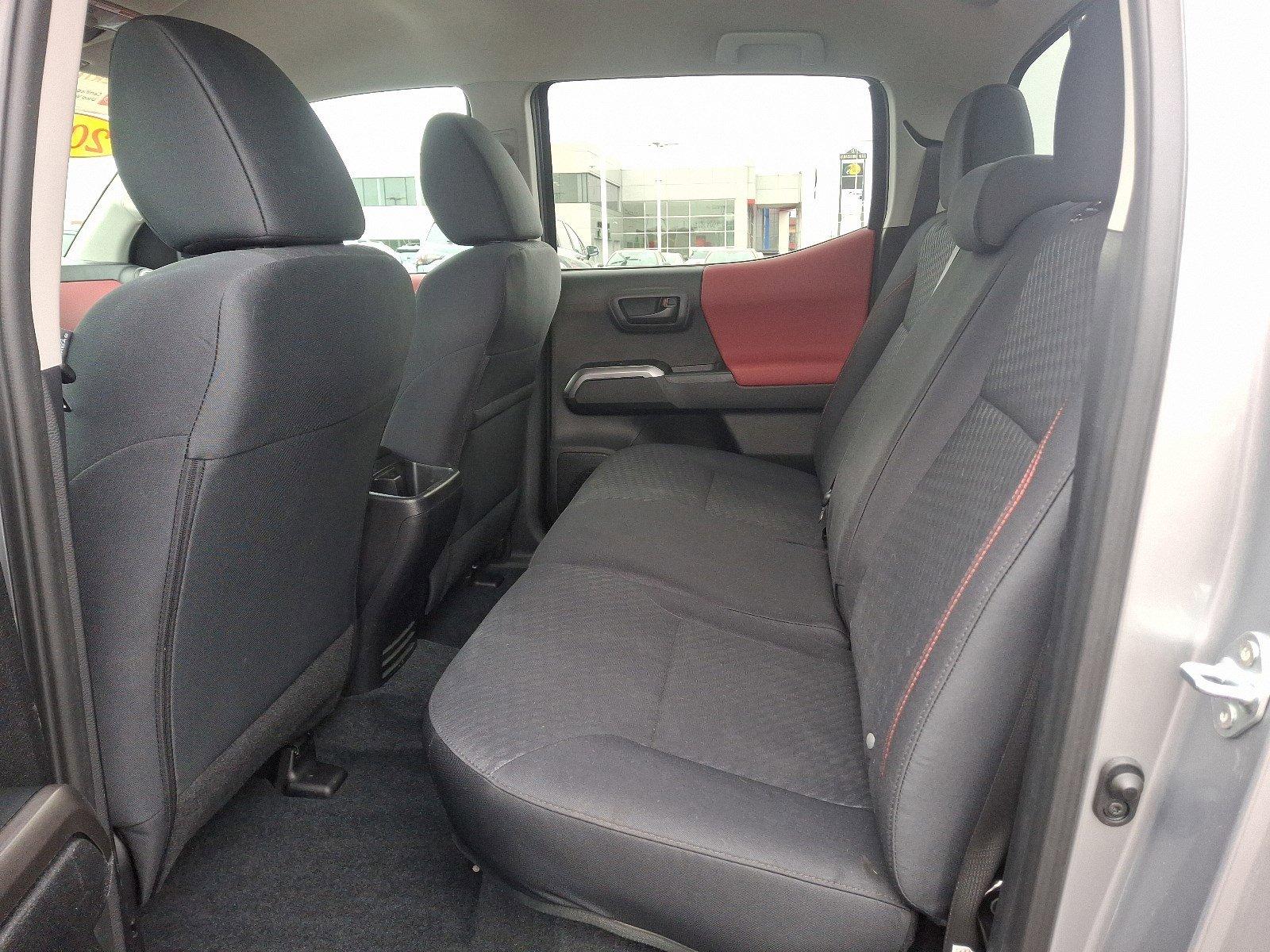 2022 Toyota Tacoma 4WD Vehicle Photo in Harrisburg, PA 17111
