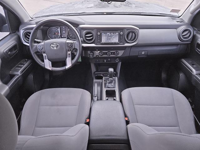 2019 Toyota Tacoma Vehicle Photo in NEDERLAND, TX 77627-8017