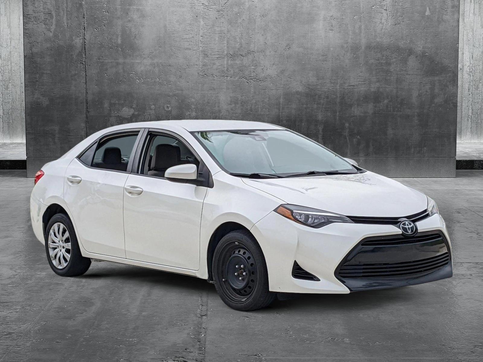 2018 Toyota Corolla Vehicle Photo in Davie, FL 33331