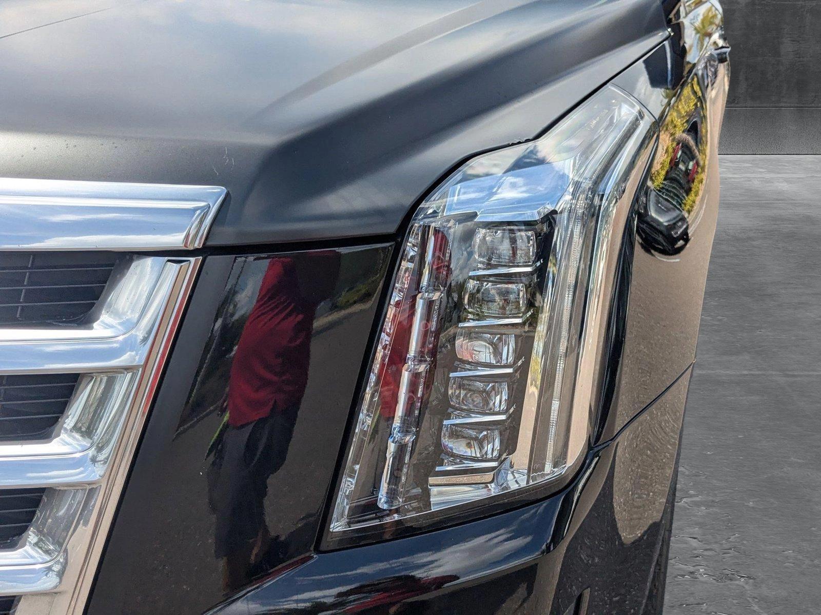 2017 Cadillac Escalade Vehicle Photo in Wesley Chapel, FL 33544