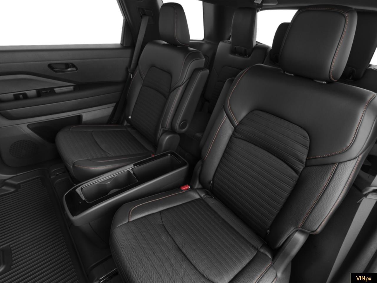 2025 Nissan Pathfinder Vehicle Photo in Albuquerque, NM 87110