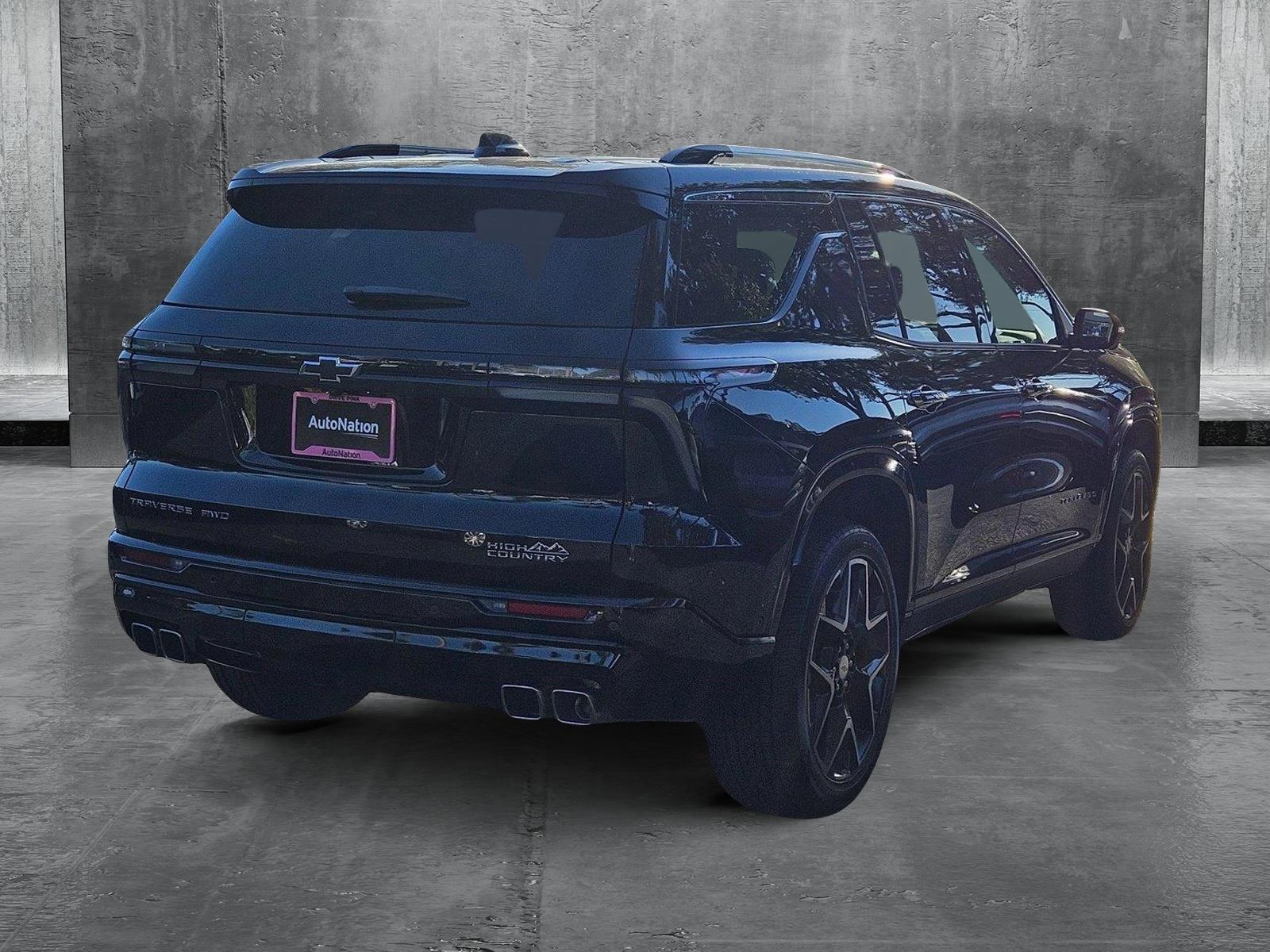2025 Chevrolet Traverse Vehicle Photo in GREENACRES, FL 33463-3207
