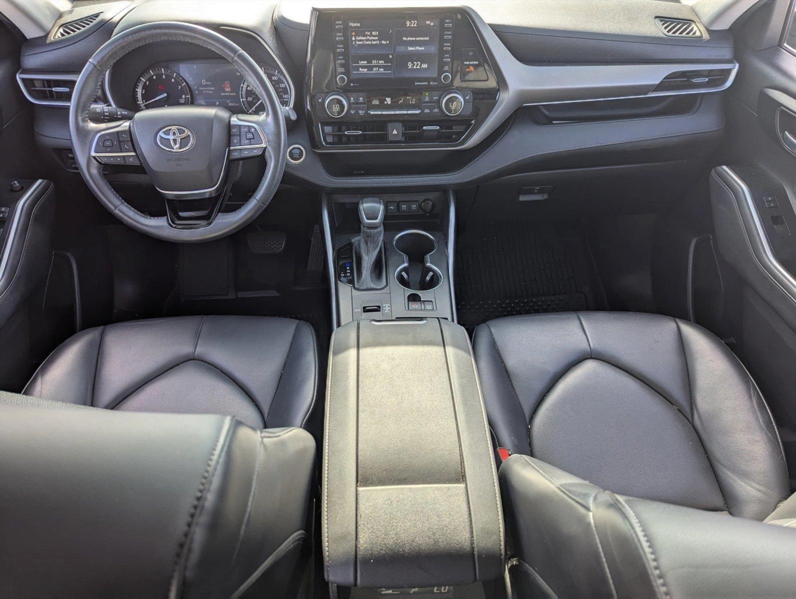 2021 Toyota Highlander Vehicle Photo in Ft. Myers, FL 33907