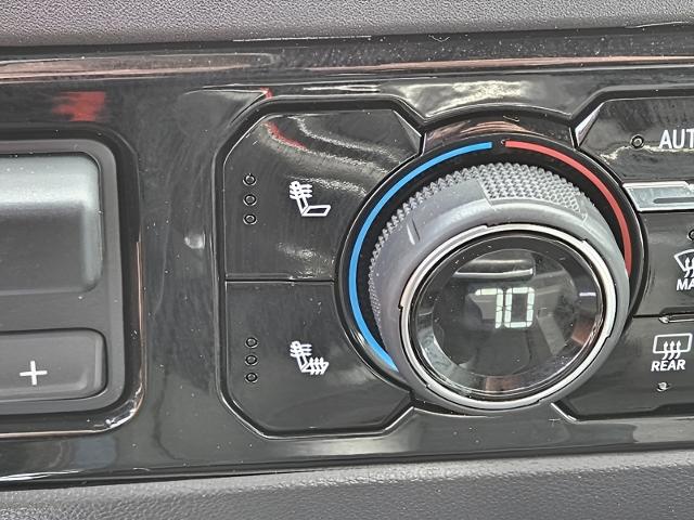 2022 Chevrolet Silverado 1500 Vehicle Photo in MIDDLETON, WI 53562-1492