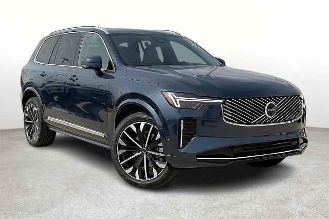 2025 Volvo XC90 Vehicle Photo in Grapevine, TX 76051