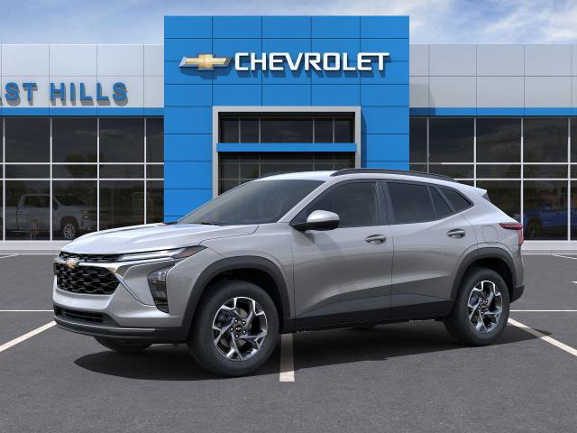 2025 Chevrolet Trax Vehicle Photo in Roslyn, NY 11576
