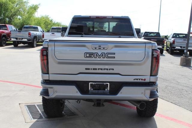 2025 GMC Sierra 2500 HD Vehicle Photo in Greenville, TX 75402