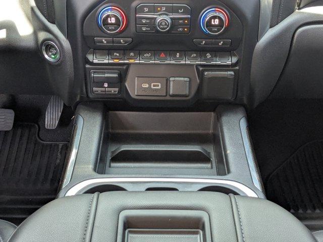 2020 Chevrolet Silverado 1500 Vehicle Photo in BRUNSWICK, GA 31525-1881