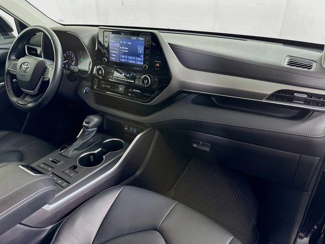 2022 Toyota Highlander Vehicle Photo in Flemington, NJ 08822